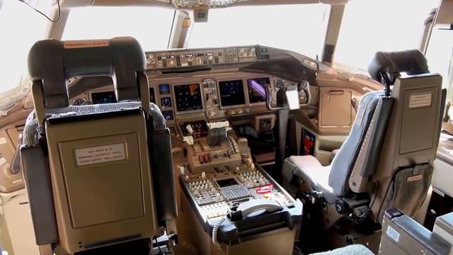 Что? | Как? | Когда? |-Что будет если в самолет попадет молния? смотреть онлайн