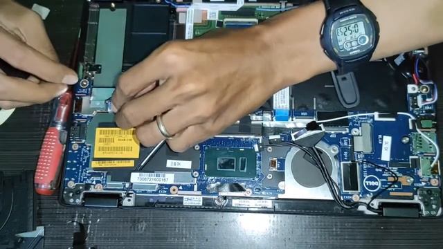 Cara Assembly dan disassembly dell latitude 7390 2 in 1 смотреть онлайн