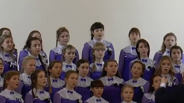 Концертный хор Фантазия - Ходят кони смотреть онлайн