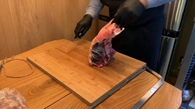 Рибай на кости / Нарезка стейка / Стейк ковбой / огромный стейк / сухое вызревание смотреть онлайн