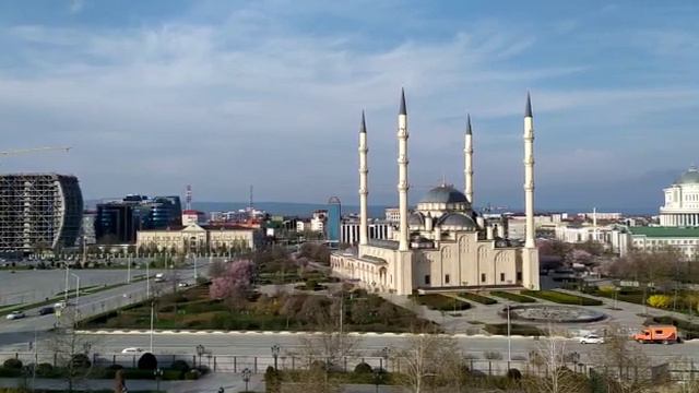 ГРОЗНЫЙ МЕЧЕТЬ 04.04.20. смотреть онлайн
