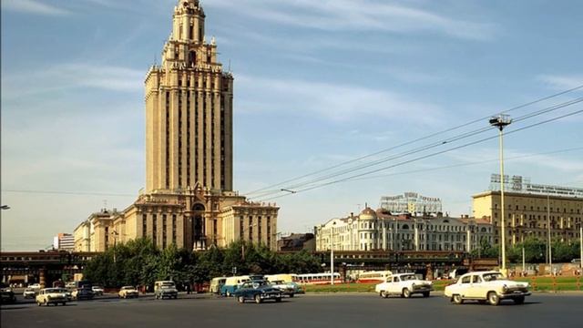 Maple Trees (Soviet Songs in English) - Старый клён (на англ. языке) смотреть онлайн