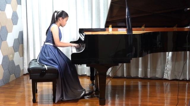 Geneva Junior Music Competition 2023 - Junior D - Piano - Yu Chieh CHANG смотреть онлайн