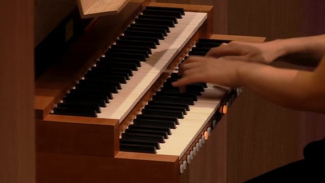 Bach 'Air' & Piazzolla 'Libertango' Organ이상명 Violin 김민희 смотреть онлайн