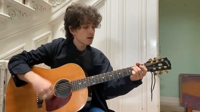 Elijah Hewson (Inhaler) - Saturday (Sam Fender) смотреть онлайн