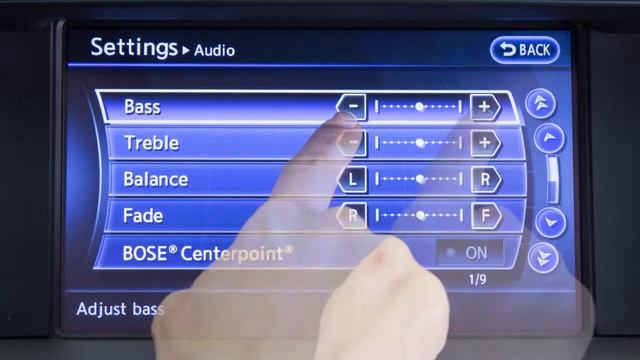 2015 Infiniti Q70 - Control Panel and Touch Screen Overview (if so equipped) смотреть онлайн