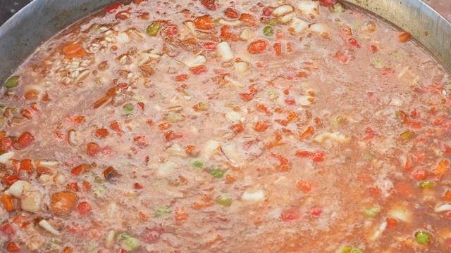 Корейцы поздравили с Курбан-байрам | Ася и Зульфия готовят Паэлью, а я изменяю рецепт Гаспаччо! смотреть онлайн