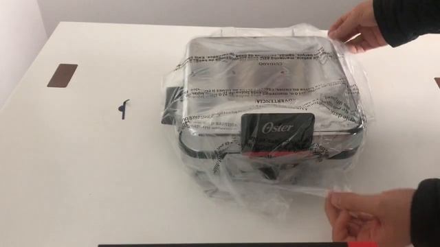 Oster Contact Grill CG120 Unboxing! смотреть онлайн