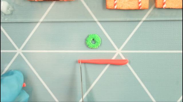 Miniature Christmas Gingerbread House.Tutorial. DIY. Polymer clay. Миниатюрный пряничный домик. смотреть онлайн