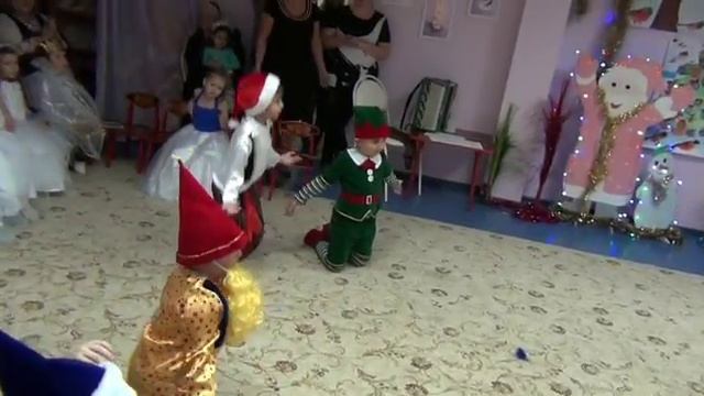 танец гномов смотреть онлайн