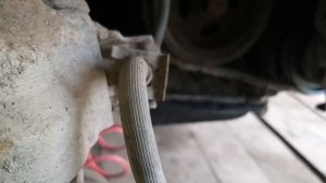 Nissan Primera P11 Замена передней стойки амортизатора /  Replacing the front shock absorber strut