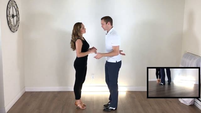 SALSA SERIES | BASIC SALSA SPIN in Partners in UNDER 10 MINUTES смотреть онлайн