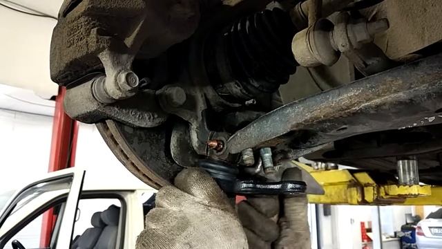 Замена шаровой КИА Спортейдж (Kia Sportage)