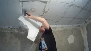 КАК СНЯТЬ ПОТОЛОЧНУЮ ПЛИТКУ С ПОТОЛКА 30 сек/м2