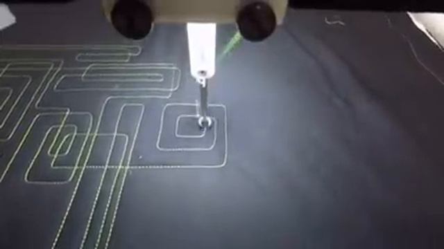 Freemotion Quilting 401 #83 - PacMan Maze смотреть онлайн