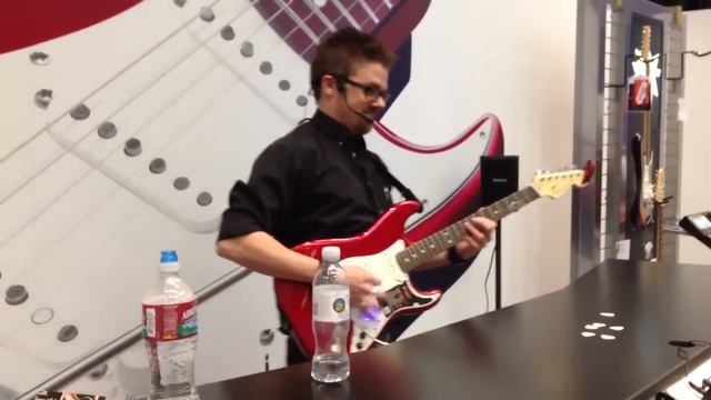 Beautiful Fender V-guitar from Roland at Namm Show 2013!!! смотреть онлайн
