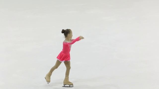 Фигурное катание 1 место среди девочек 7 лет смотреть онлайн