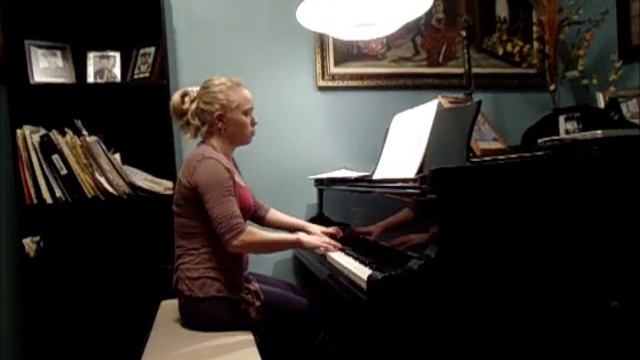 Goluboy Vagon (Голубой Вагон)- Piano