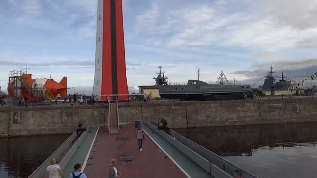 ЭМ "Беспокойный" Кронштадт. смотреть онлайн