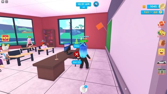 Adopting our first BABY in Roblox! смотреть онлайн