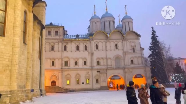 МОСКВА КРЕМЛЬ ВНУТРИ. НАСЛАЖДАЮСЬ МОСКВОЙ. АЛМАЗНЫЙ ФОНД РОССИИ ЧУТЬ НЕ ОСЛЕПЛА смотреть онлайн