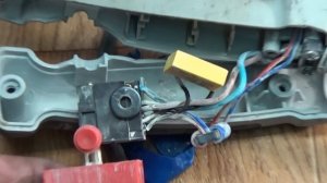 Перфоратор не включается