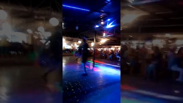 Крутые парни,дискотека в Анапе смотреть онлайн