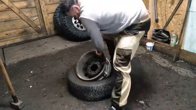 Как разбортировать колесо своими руками смотреть онлайн