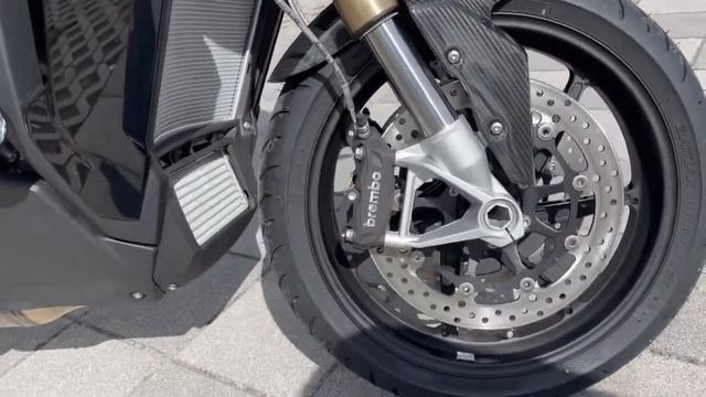 King of Adventure 2022's favorite BMW S 1000 XR King Above King Adventure смотреть онлайн