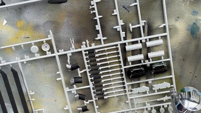 KA-52 Alligator / Russian Attack Helicopter / Tamiya / 1:72 Scale / How to build / Painting смотреть онлайн