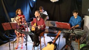 Под небом Парижа (1951)