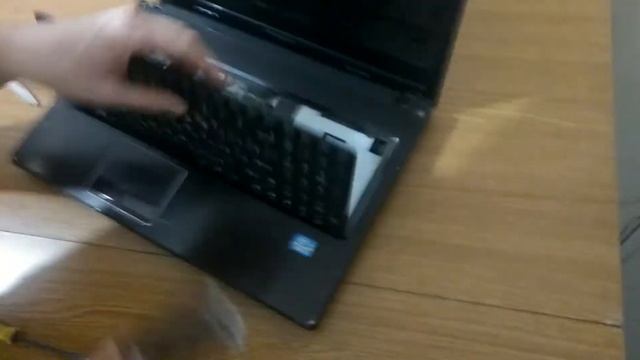 Lenovo G570 установка клавиатуры с AliExpress за 500 рублей смотреть онлайн