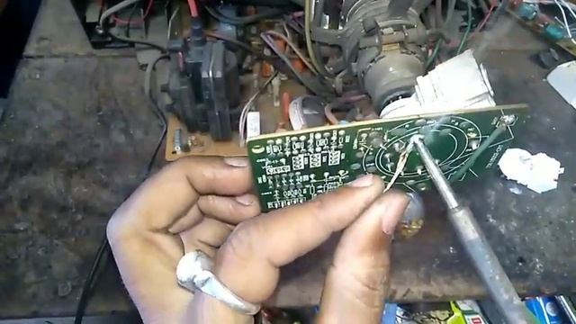 Low light problem in crt tv, || crt tv repair hindi. // China pcb смотреть онлайн