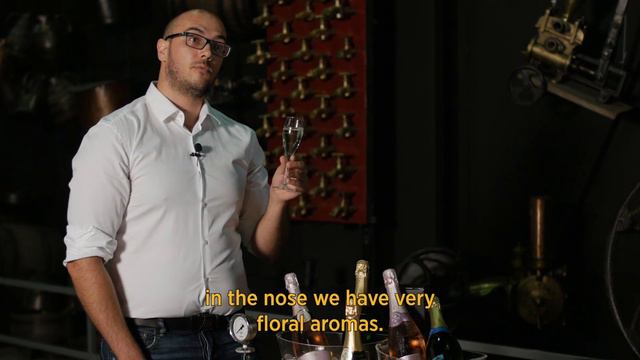 Charles de Fere Cuvée Réserve Blanc de Blancs Brut смотреть онлайн