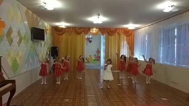 "Маленькая страна", исп. Тумашик Злата, 5 лет смотреть онлайн