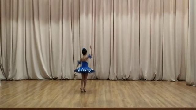 Танец "Вальс цветов" смотреть онлайн