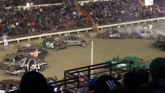 Simcoe Demolition Derby Pro Mod 2016 смотреть онлайн