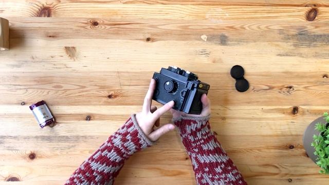 Краткое ревью. Обзор Yashica Mat-124G. смотреть онлайн