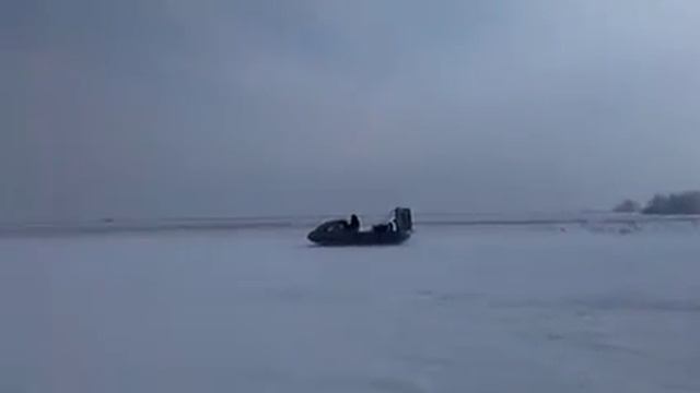 Аэролодка по снегу