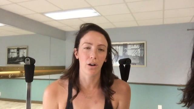 Up Close & Personal with Jennie Groom, owner of Studio Flo Pilates смотреть онлайн