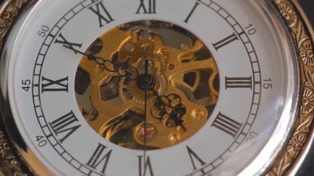 ONE MOMENT IN TIME - KVF Adventi kalendárium 2021. – 8. ABLAK смотреть онлайн