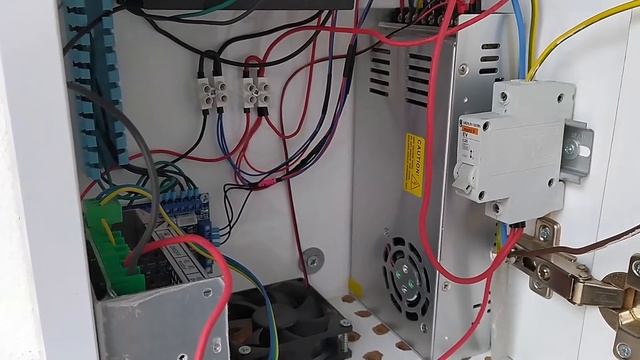 09 - CNC Router Kontrol Panosu Yapımı 04 - Spindle Sürücü - Emergency Stop - Şalter - Sigorta смотреть онлайн