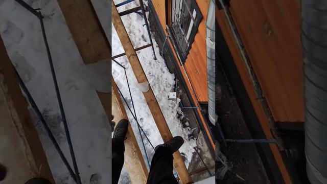 Что внутри 4G антенны "КРОКС"? Антенна вдребезги - будем менять. | Владимир Цифровой | Shorts смотреть онлайн