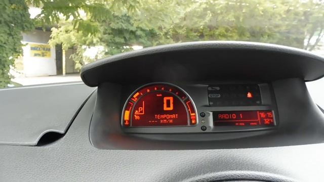 Renault Modus 1.6 16V Initiale Automata смотреть онлайн