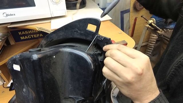 Эксперимент с паяльником. Пайка, сварка пластика. смотреть онлайн