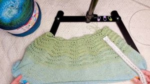 Летнее платье спицами из Yarn Art Flowers с ажурной кокеткой