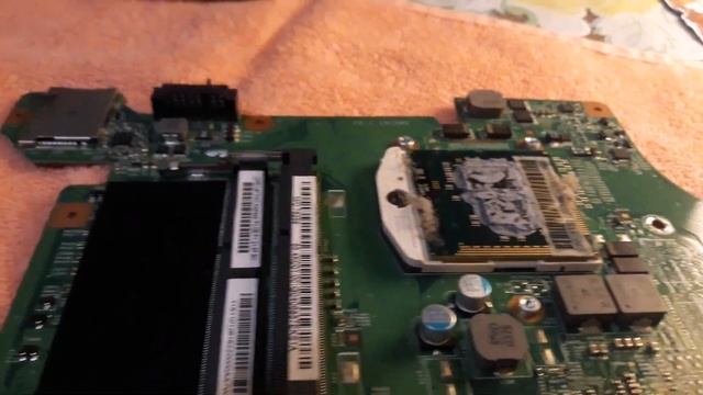 Lenovo B560 разбор,чистка от пыли,замена термопасты смотреть онлайн
