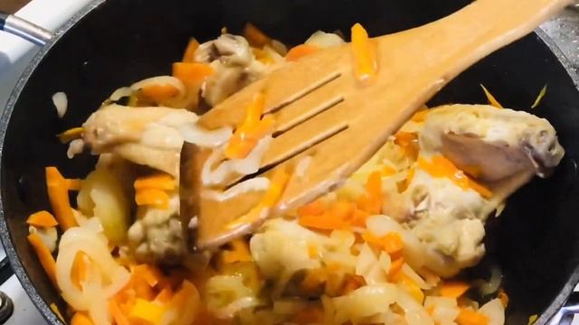 Вкуснейший плов с куриными крылышками /// Простой рецепт смотреть онлайн