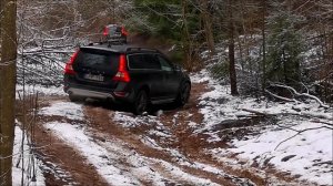 Volvo XC70 offroad 2023. Volvo XC70 P3 2007-2014 in deep mud. Volvo AWD test. DDrive