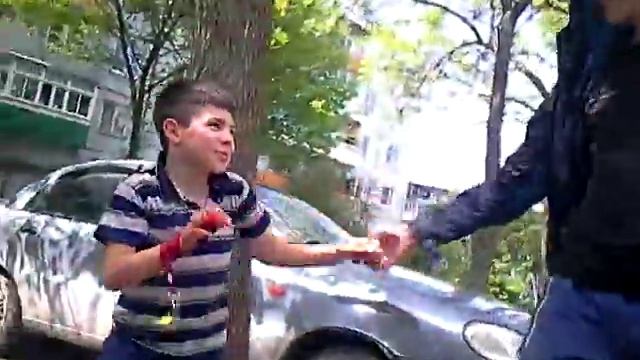 КРИВЛЯНИЕ ПЕРЕД КАМЕРОЙ... смотреть онлайн